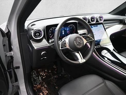 Certified 2026 Mercedes-Benz GLC 300 4MATIC image 8
