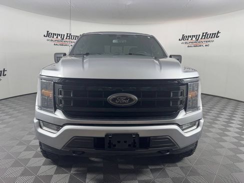 Used 2022 Ford F150 XLT w/ Equipment Group 302A High AWD/4WD image 4