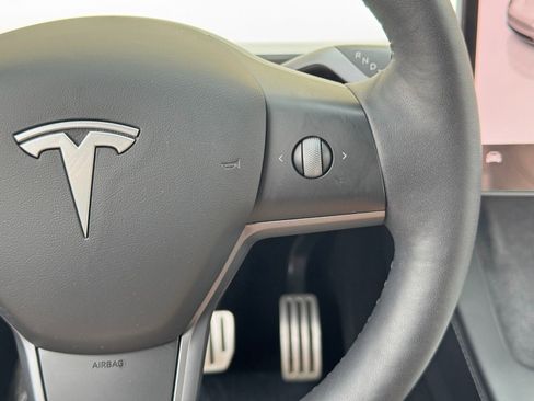 Used 2022 Tesla Model Y Performance AWD/4WD image 20