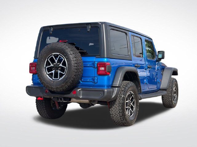 Used 2024 Jeep Wrangler Unlimited Rubicon w/ Technology Group AWD/4WD image 5