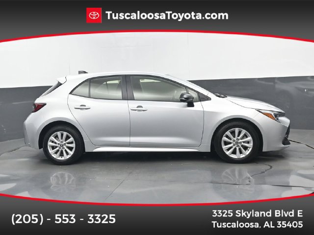 Used 2026 Toyota Corolla SE FWD image 1