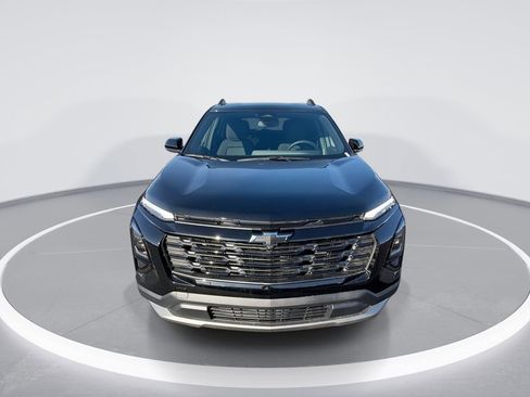 New 2026 Chevrolet Equinox LT w/ Midnight Edition FWD image 3