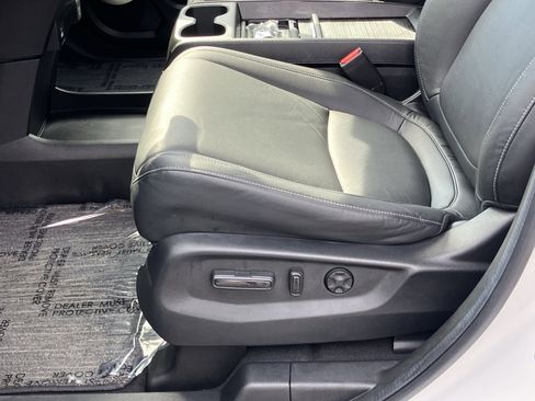 Used 2024 Honda Odyssey EX-L image 16