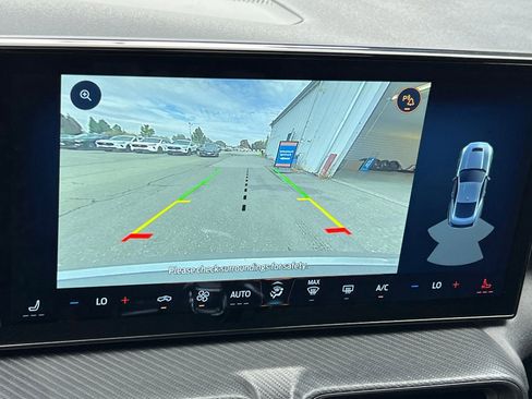 Used 2025 Ford Mustang Coupe image 18