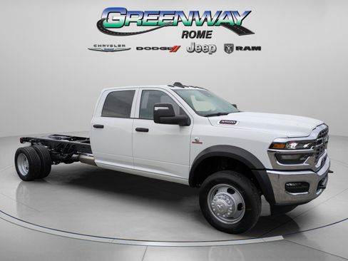 New 2026 RAM 5500 Tradesman AWD/4WD image 2