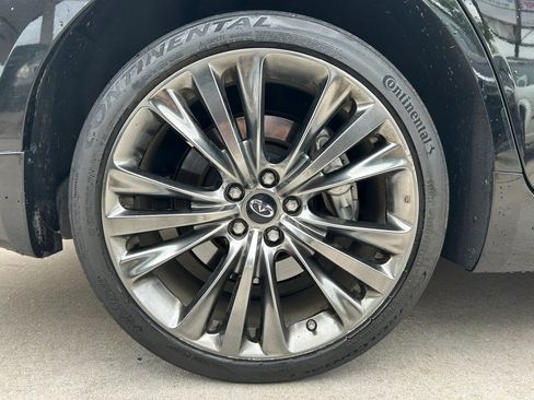 Used 2017 INFINITI Q70 3.7 AWD/4WD image 27