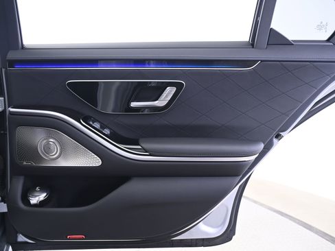 Used 2023 Mercedes-Benz S 580 4MATIC Sedan image 16