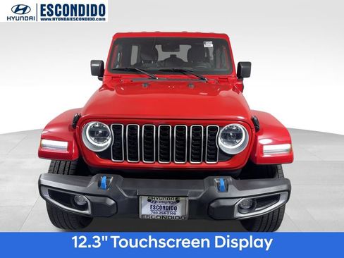 Used 2024 Jeep Wrangler Unlimited Sahara image 9