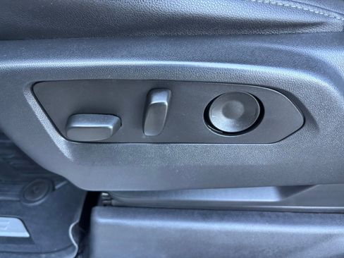 Used 2023 GMC Sierra 1500 SLT w/ SLT Premium Package image 15