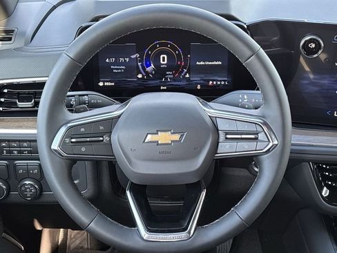 New 2026 Chevrolet Suburban High Country RWD image 14