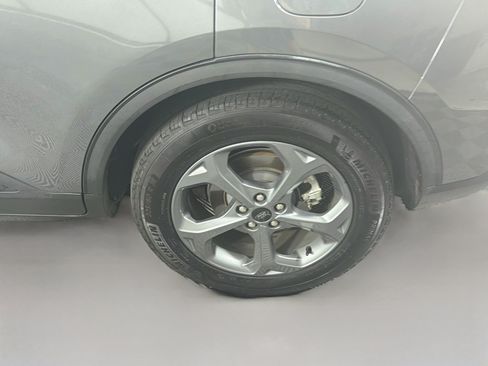 Used 2025 Ford Escape ST-Line FWD image 11