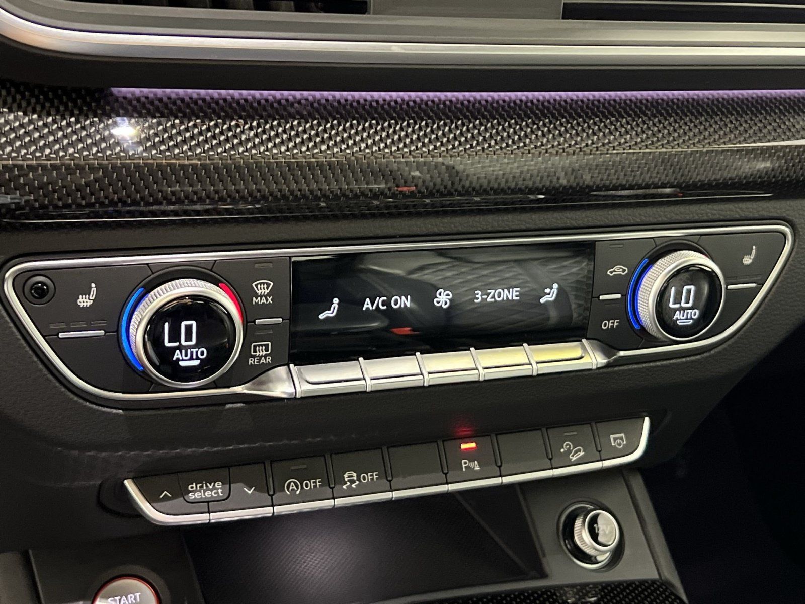 Used 2018 Audi SQ5 Prestige AWD/4WD image 21