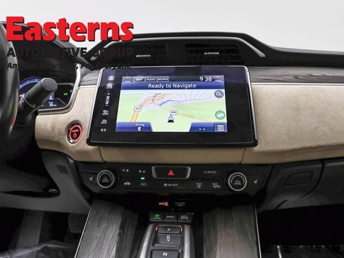 Used 2018 Honda Clarity Touring image 12