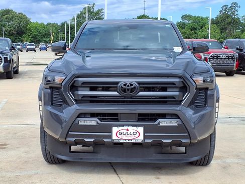 Certified 2026 Toyota Tacoma SR5 RWD image 4