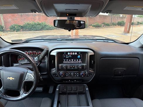 Used 2017 Chevrolet Silverado 1500 LT image 19