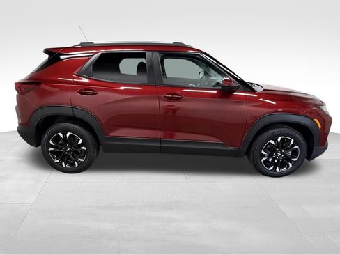 Certified 2022 Chevrolet TrailBlazer LT FWD image 12