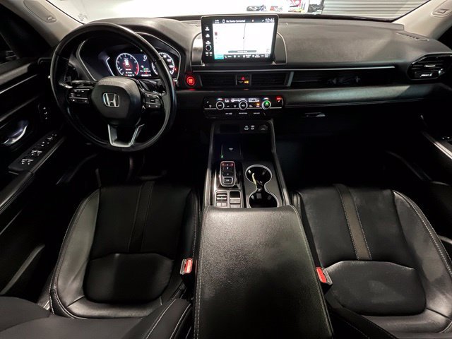 Used 2024 Honda Pilot Touring image 17