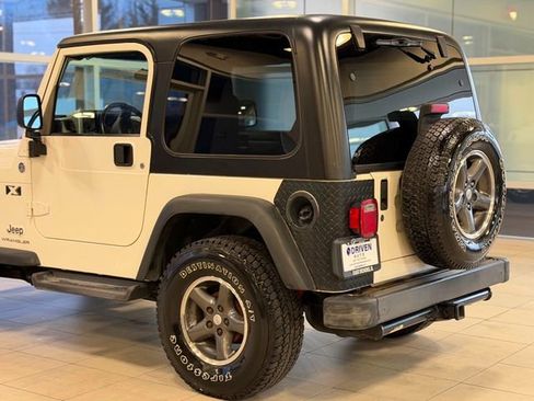 Used 2005 Jeep Wrangler X image 13