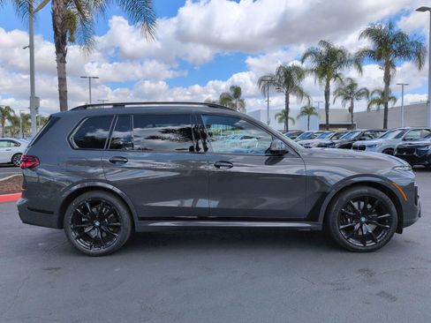 Certified 2023 BMW X7 xDrive40i w/ Executive Package image 11