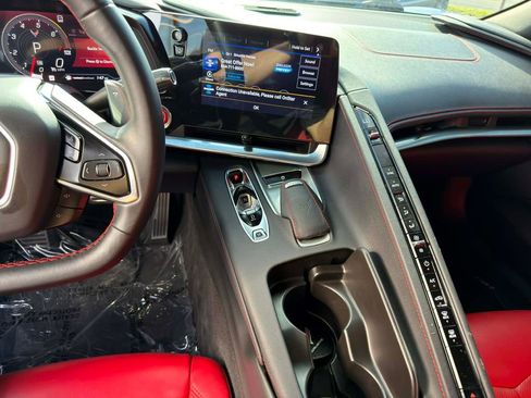 Used 2022 Chevrolet Corvette 1LT w/ Z51 Performance Package image 28