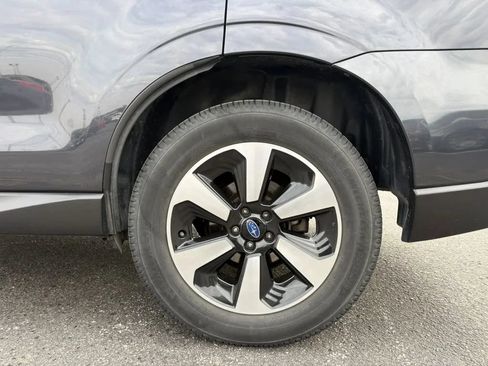Used 2017 Subaru Forester 2.5i Limited AWD/4WD image 29