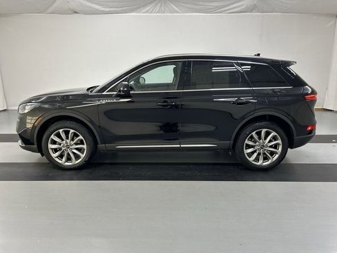 Used 2022 Lincoln Corsair AWD w/ Premium Package image 5