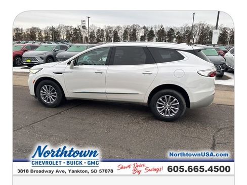 Used 2023 Buick Enclave Essence w/ Trailering Package, 5000 lbs. image 8