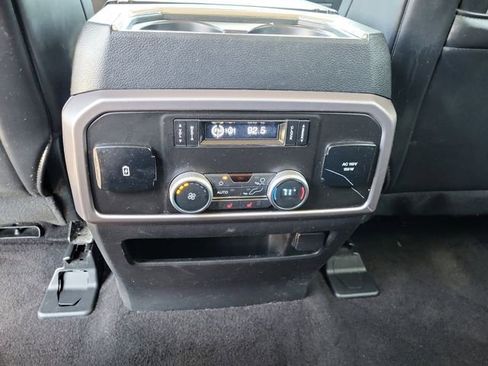 Used 2020 Ford Expedition Platinum image 22