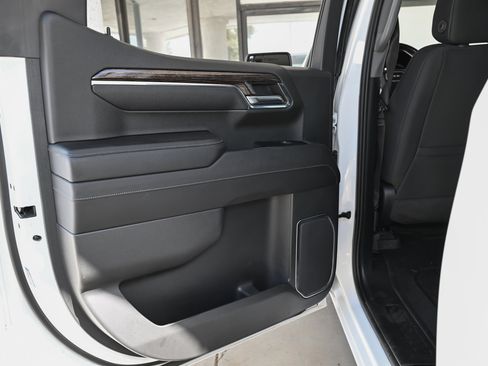 Used 2023 GMC Sierra 1500 Elevation w/ LPO, Elevation Black Package image 36