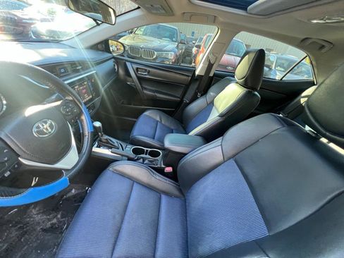 Used 2019 Toyota Corolla SE image 11