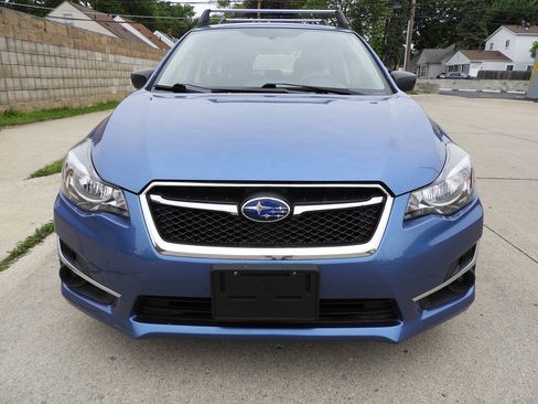 Used 2016 Subaru Impreza 2.0i AWD/4WD image 3