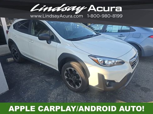 Used 2022 Subaru Crosstrek 2.0i image 2