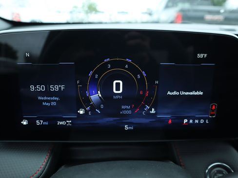 New 2026 Chevrolet Equinox RS w/ Convenience Package III AWD/4WD image 6