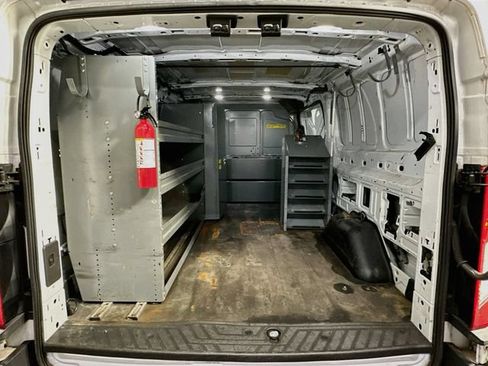 Used 2018 Ford Transit 350 148 Low Roof RWD image 9