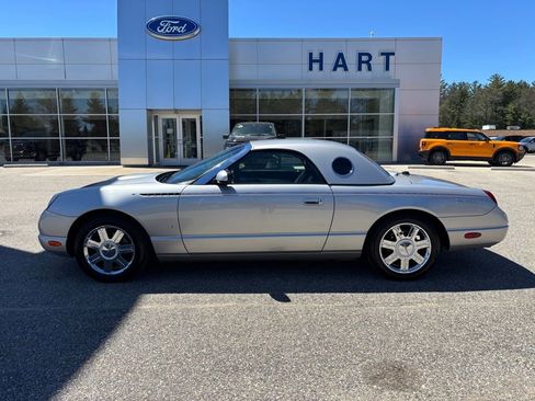 Used 2004 Ford Thunderbird RWD image 6