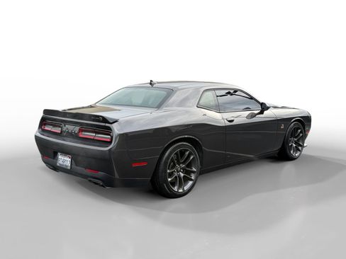 Used 2021 Dodge Challenger R/T Scat Pack image 5