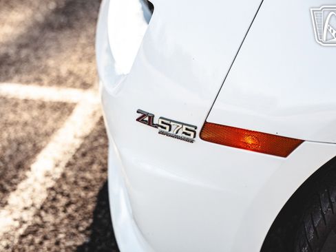 Used 2010 Chevrolet Camaro SS w/ RS Package image 34