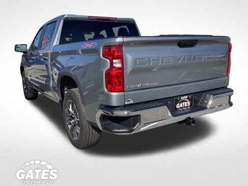 Used 2025 Chevrolet Silverado 1500 LT AWD/4WD image 6