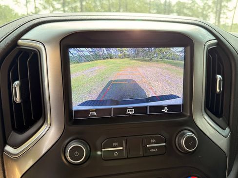 Used 2021 Chevrolet Silverado 2500 LTZ w/ LTZ Plus Package AWD/4WD image 17