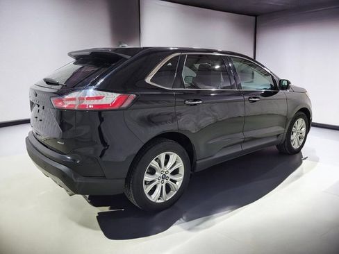 Used 2021 Ford Edge Titanium image 29