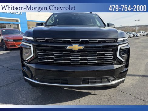 New 2026 Chevrolet Suburban High Country image 2