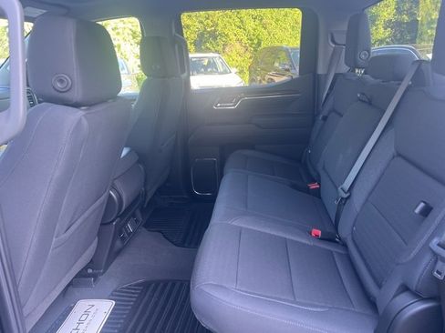 New 2025 GMC Sierra 1500 Elevation image 15