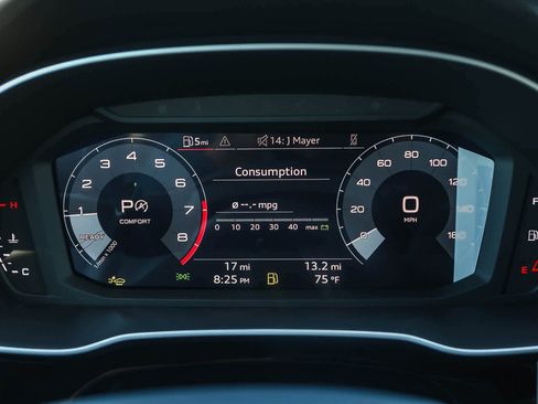 New 2025 Audi Q3 2.0T Premium image 36