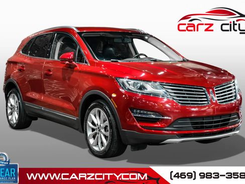 Used 2017 Lincoln MKC Select w/ Select Plus Package FWD image 1