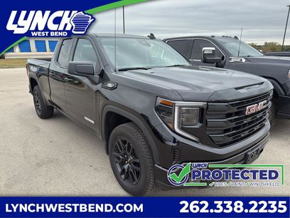 Used 2025 GMC Sierra 1500 Elevation