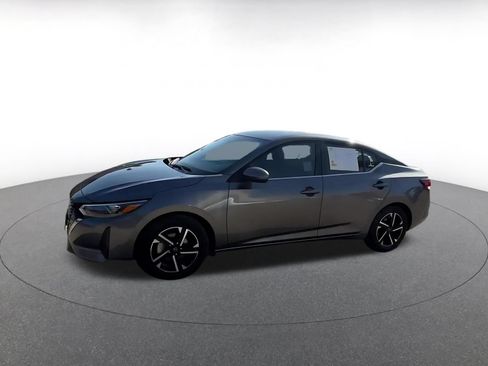Used 2025 Nissan Sentra SV FWD image 7