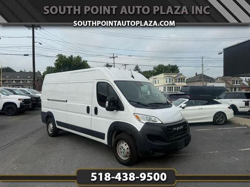 Used 2023 RAM ProMaster 2500 FWD image 1