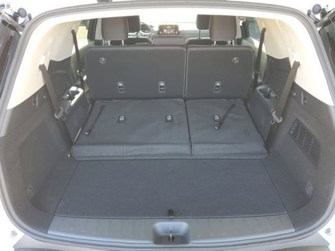 New 2025 Nissan Pathfinder S image 5