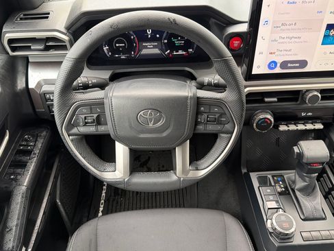 Certified 2025 Toyota Tacoma TRD Sport image 13