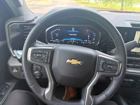 Used 2024 Chevrolet Silverado 3500 LTZ w/ LTZ Plus Package AWD/4WD image 8